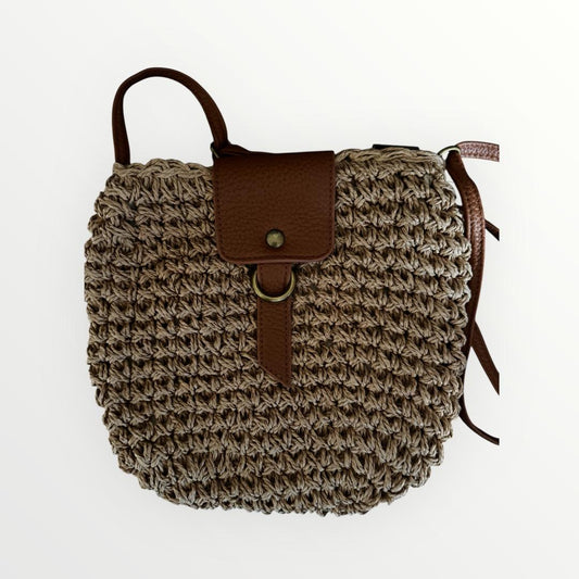 Bolso de paja con detalles sintéticos